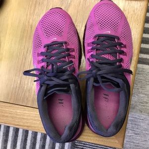 Nike AIRMAX size 6.5 - fair condition